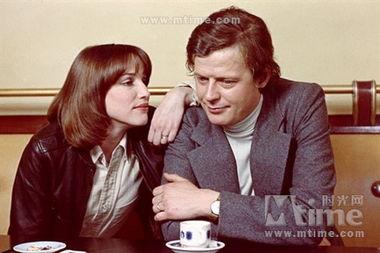 法国电影爱 在线观看,一场跨越时空的情感之旅 第1张 法国电影爱 在线观看,一场跨越时空的情感之旅 第1张